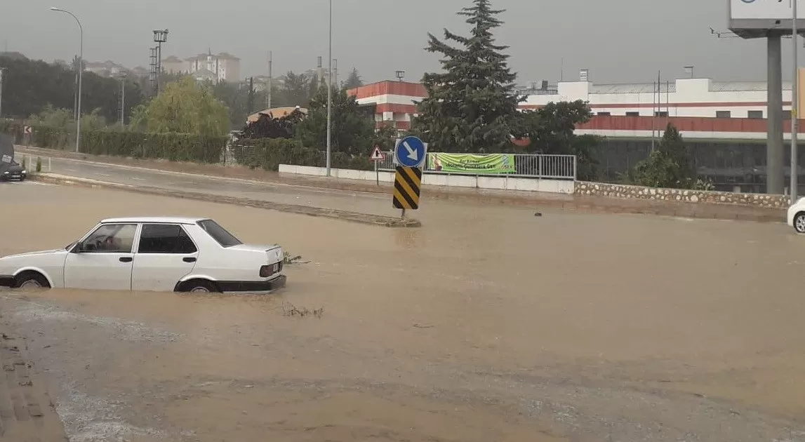 Bilecik’te sel sularına kapılan 70 yaşındaki kadın hayatını kaybetti