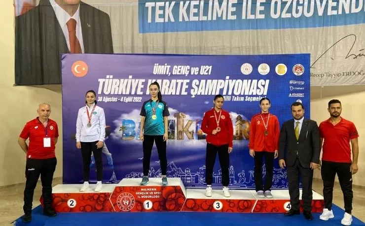 Kartepeli Aysima Kurt milli takıma seçildi