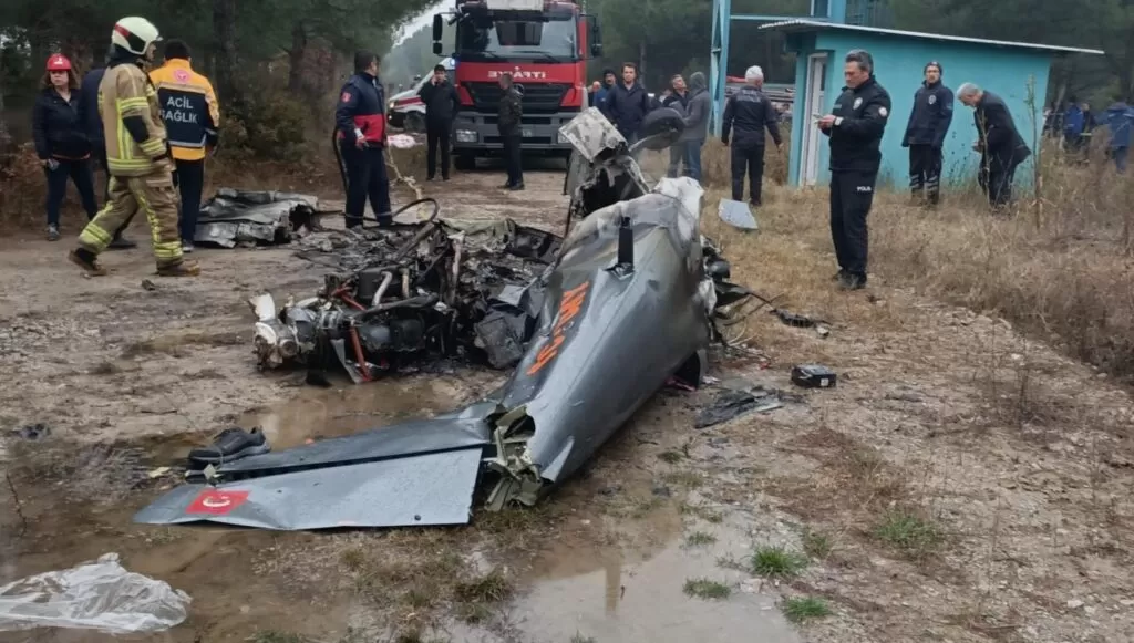 Bursa’da eğitim uçağı düştü: 2 ölü