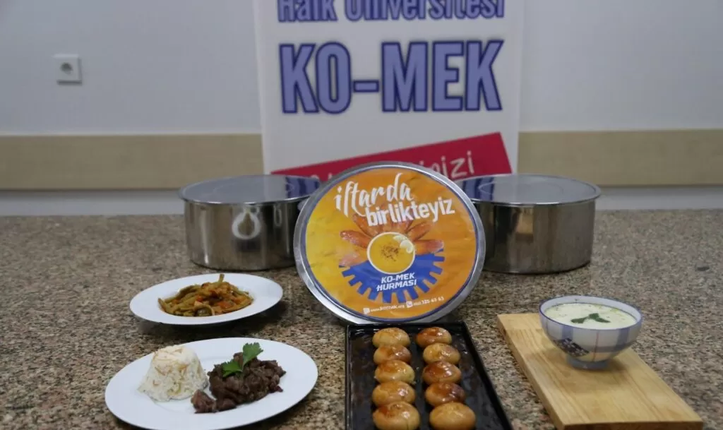 Kocaeli Büyükşehir depremzede ailelerin iftar sofralarına konuk olacak