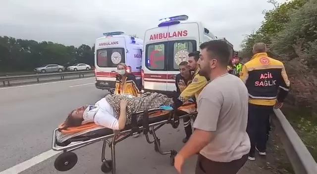 Bayram tatiline giden akrabalar TEM’de kaza yaptı: 13 yaralı