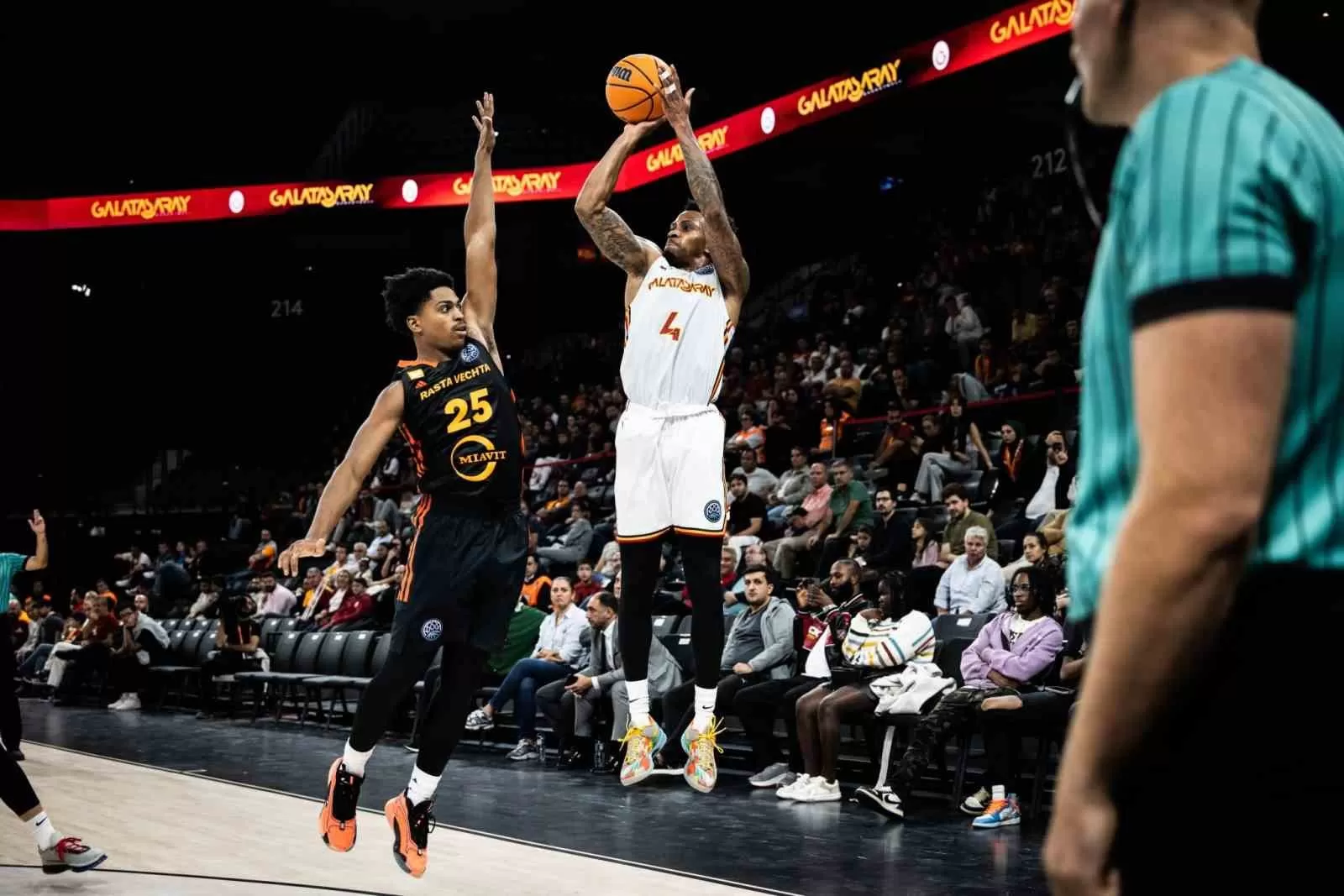 FIBA Şampiyonlar Ligi: Galatasaray: 103 – Rasta Vechta: 91