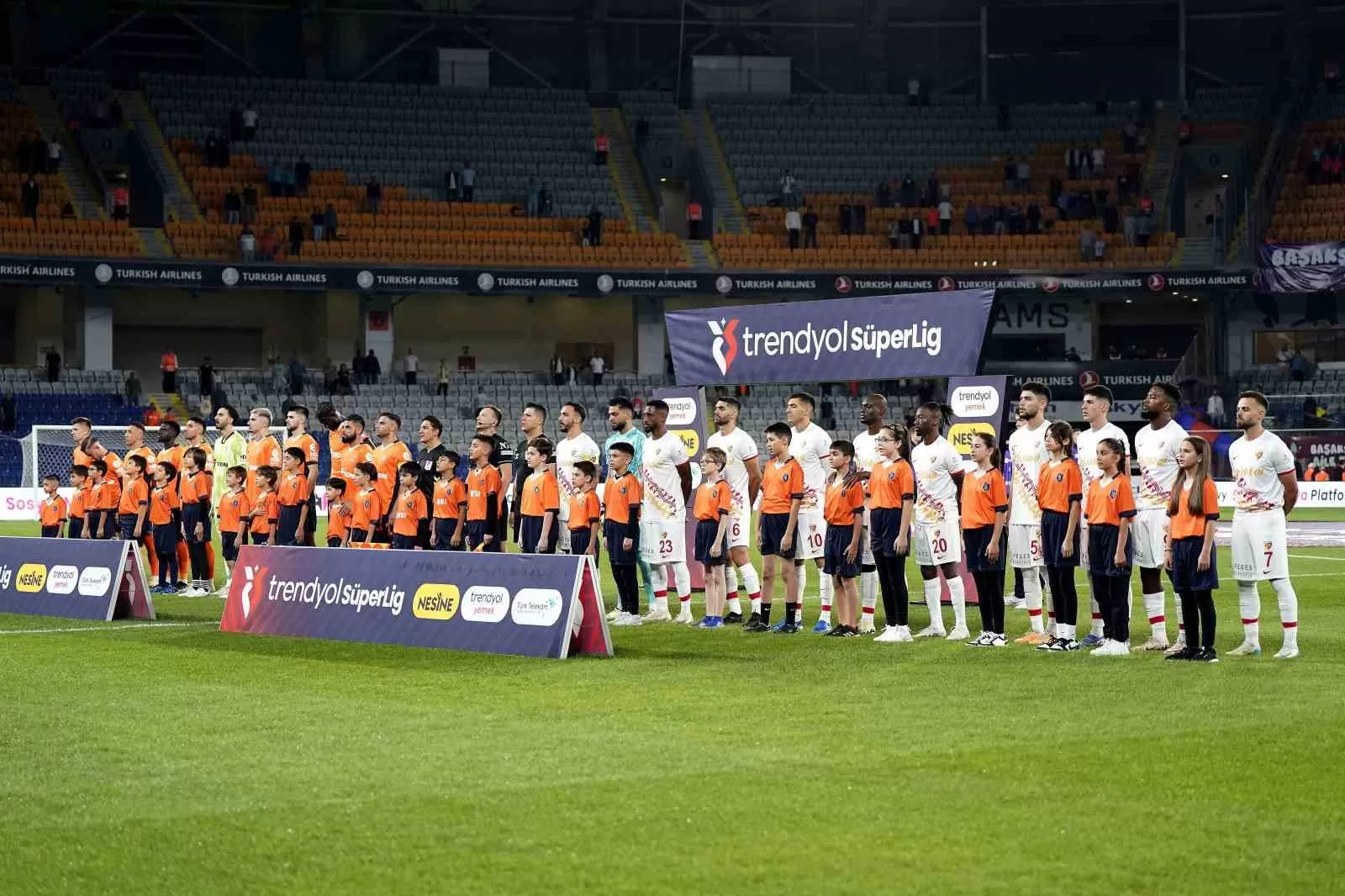 Trendyol Süper Lig: Başakşehir: 0 – Kayserispor: 0 (Maç devam ediyor)
