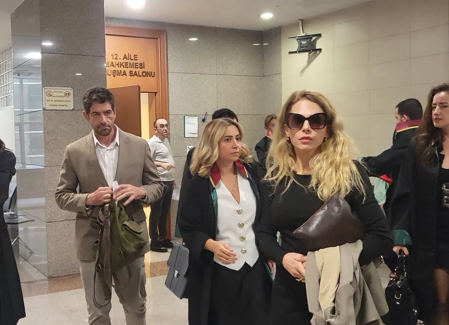 Issız Adam Cemal Hünal’ın 13 yıllık evliliği son buldu