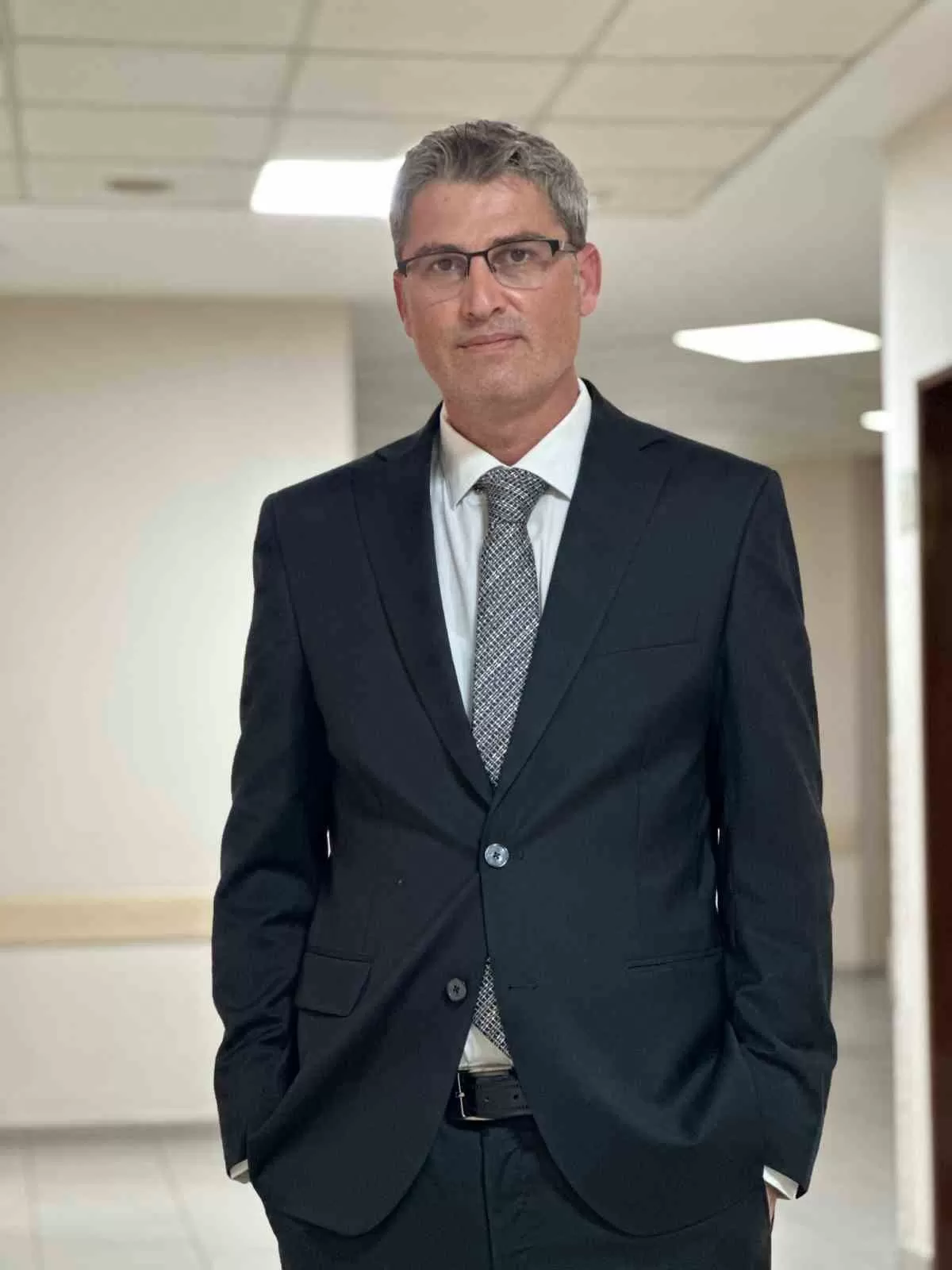 Prof. Dr. Başaran’dan uyarı: “Pandemi sonrası kalça ağrılarında artış oldu”