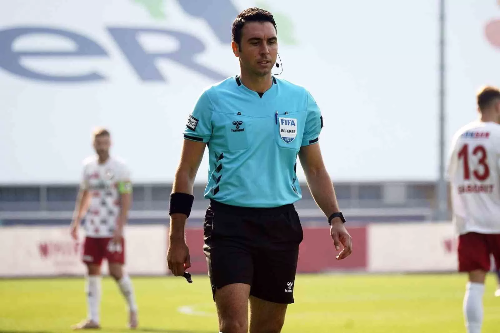 Galatasaray – Beşiktaş maçının hakemi Arda Kardeşler oldu