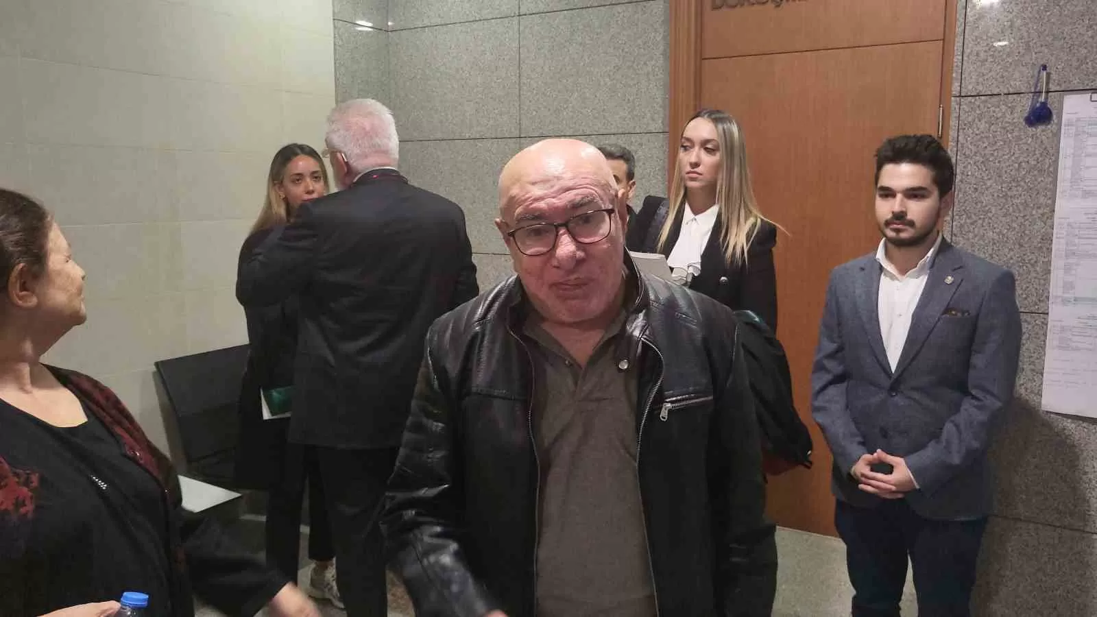Oyuncu İlyas Salman’a ‘Cumhurbaşkanına hakaret’ suçundan 4 yıl 8 aya kadar hapis talebi