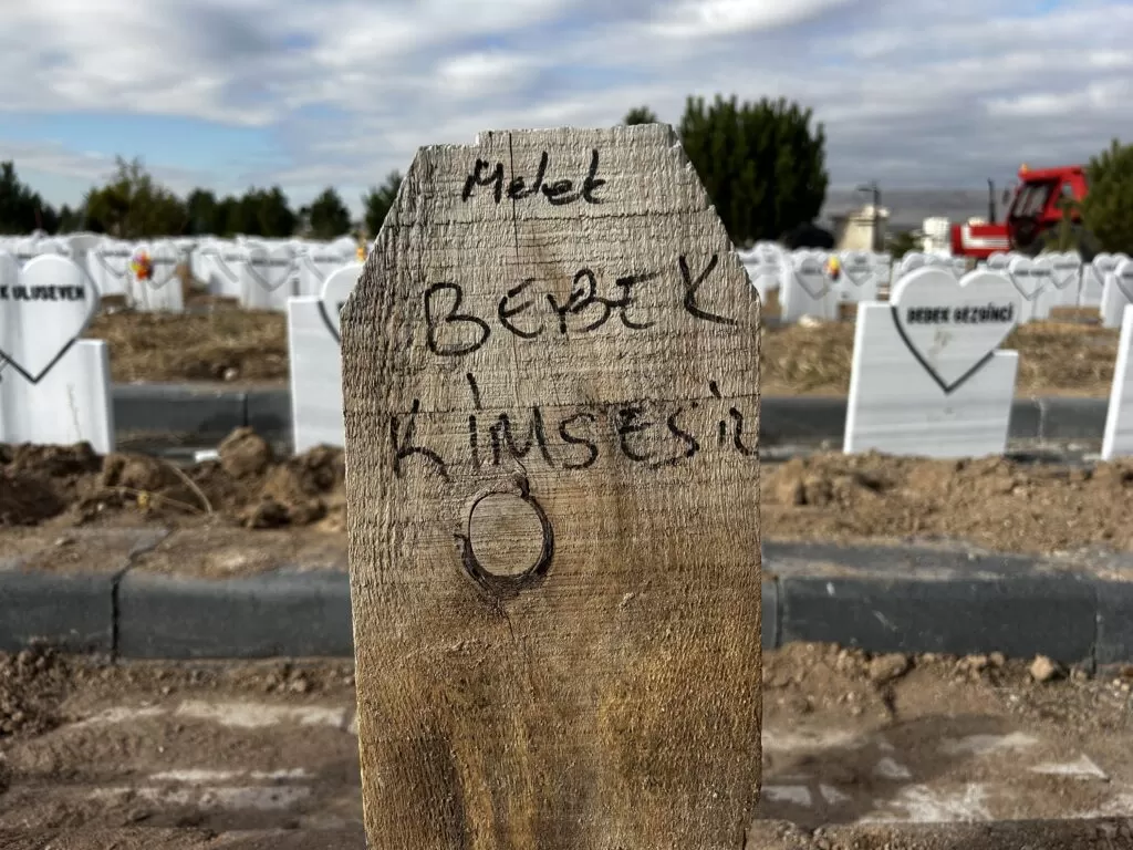 Parçalanmış halde bulunmuştu…”Melek bebek kimsesiz”