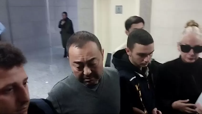 Serdar Ortaç tutuklanması talebiyle mahkemeye sevk edildi: “Çok üzgünüm, topluma kötü örnek oldum”