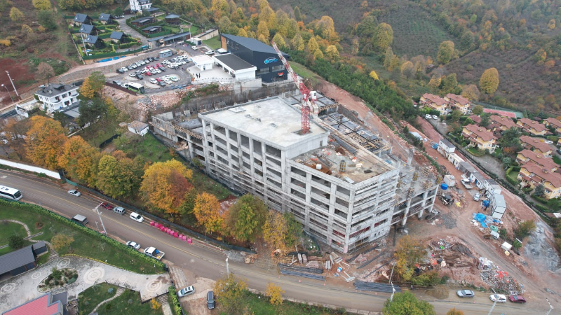 Teleferik otoparkında kaba inşaat bitmek üzere