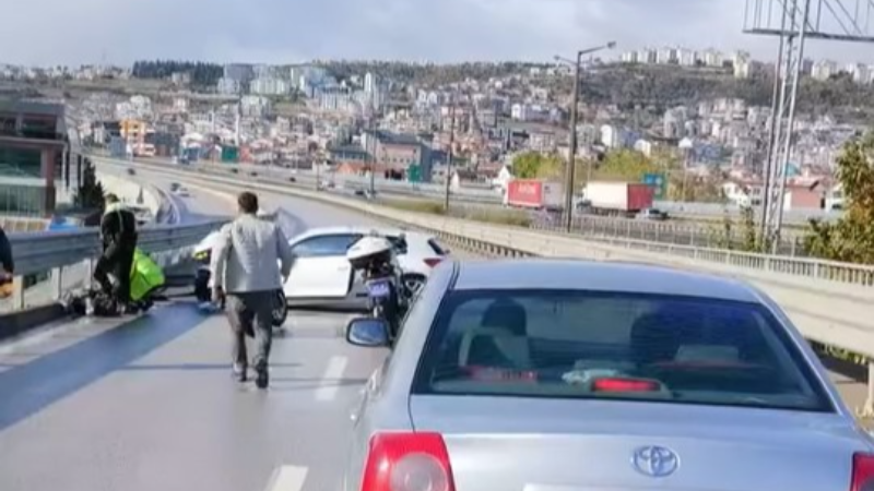Polisten kaçan otomobil kaza yaptı, böyle yakalandılar