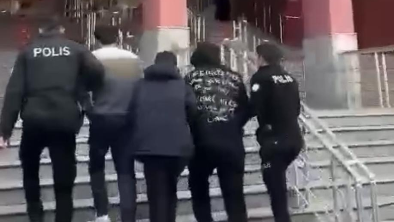 Suç üstü yakalandılar!