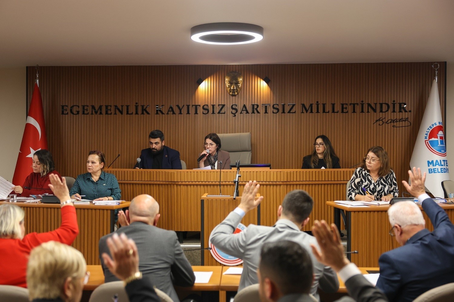 Başkan Köymen: ‘Belediye alacakları baskı aracına dönüştürülmemeli’
