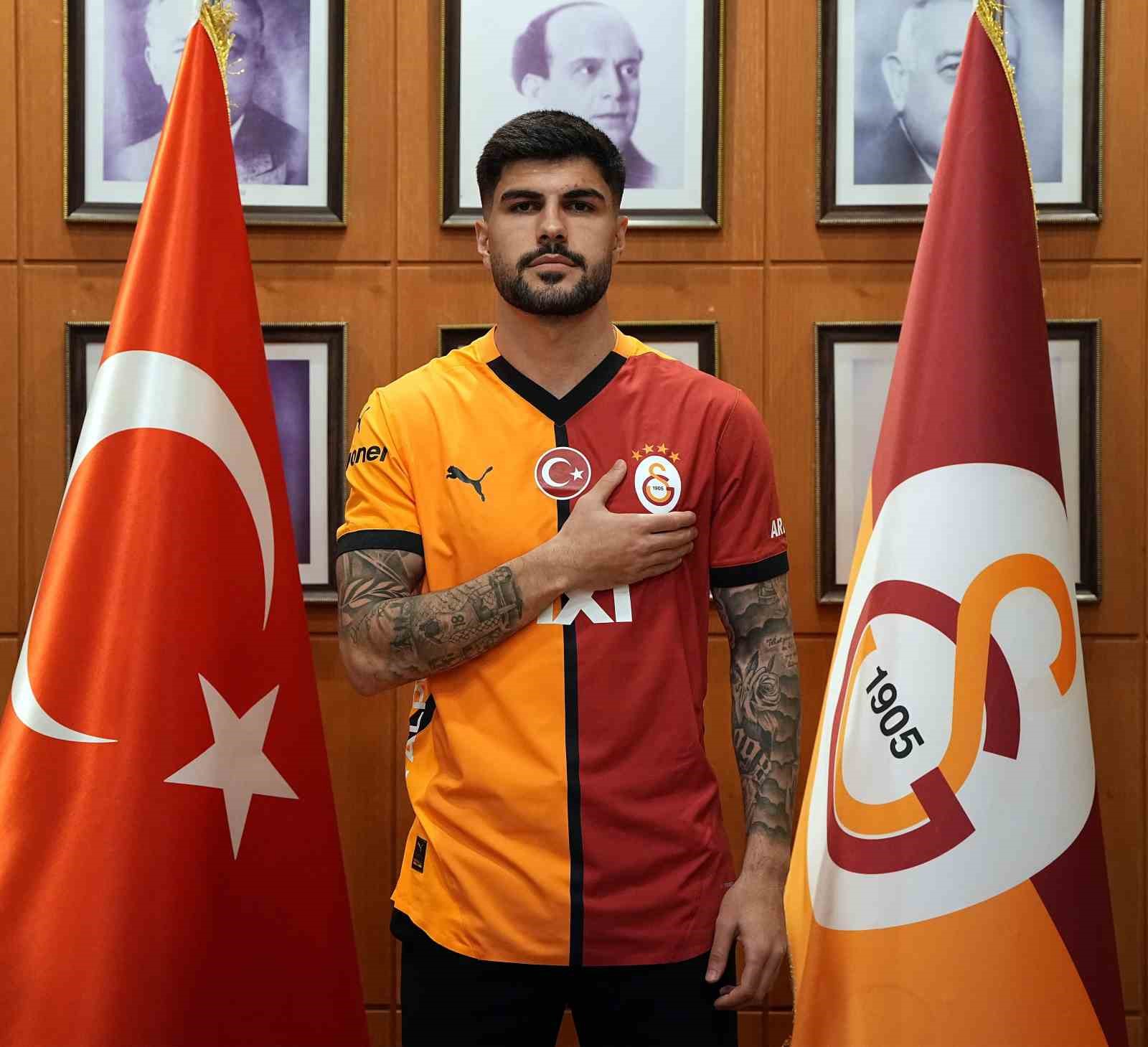 Eren Elmalı: "Biraz uzun bir süreç oldu ama sonuçta mutlu olduğum yerdeyim"
