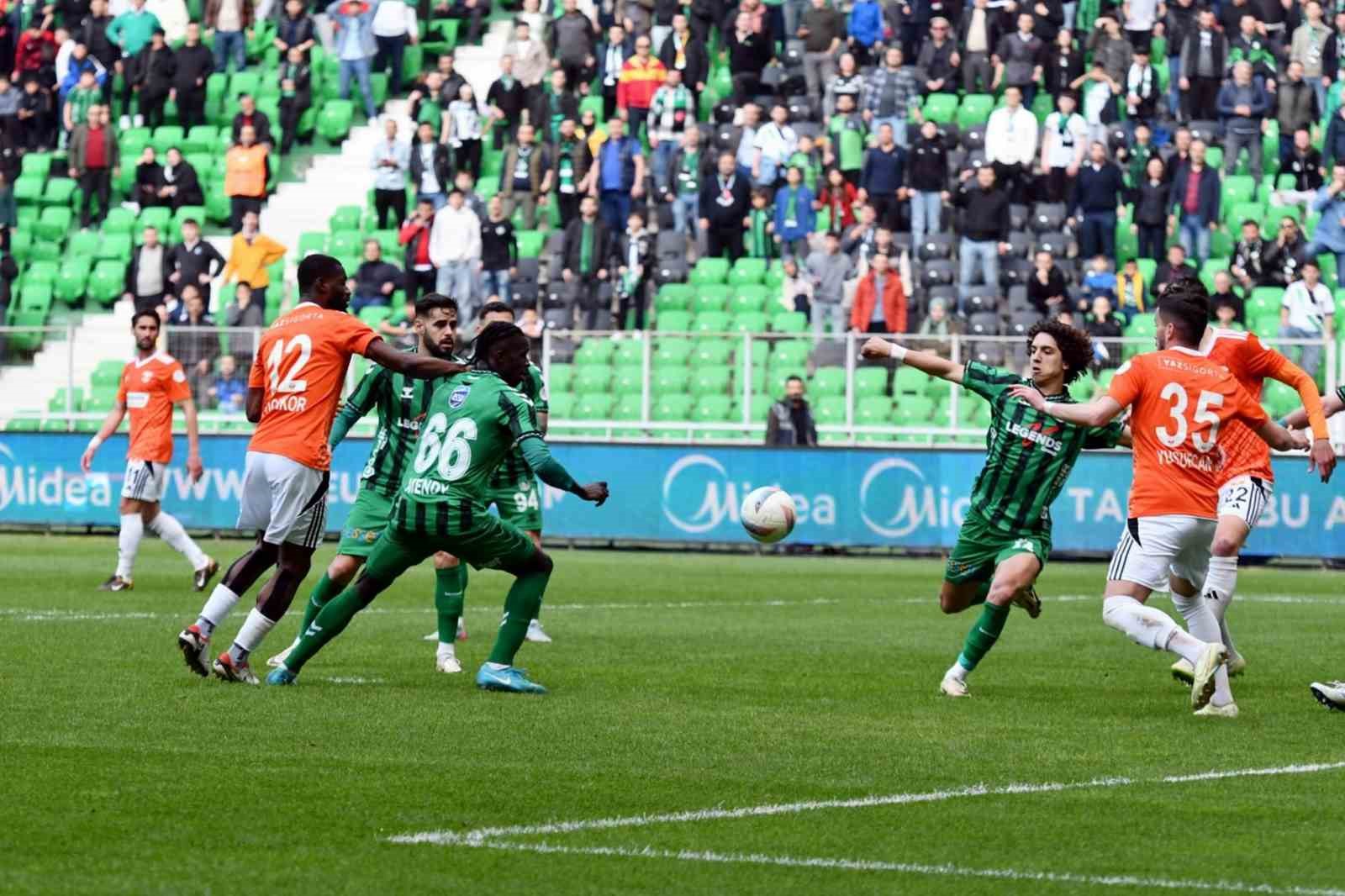 Trendyol 1. Lig: Sakaryaspor: 2 - Adanaspor: 1
