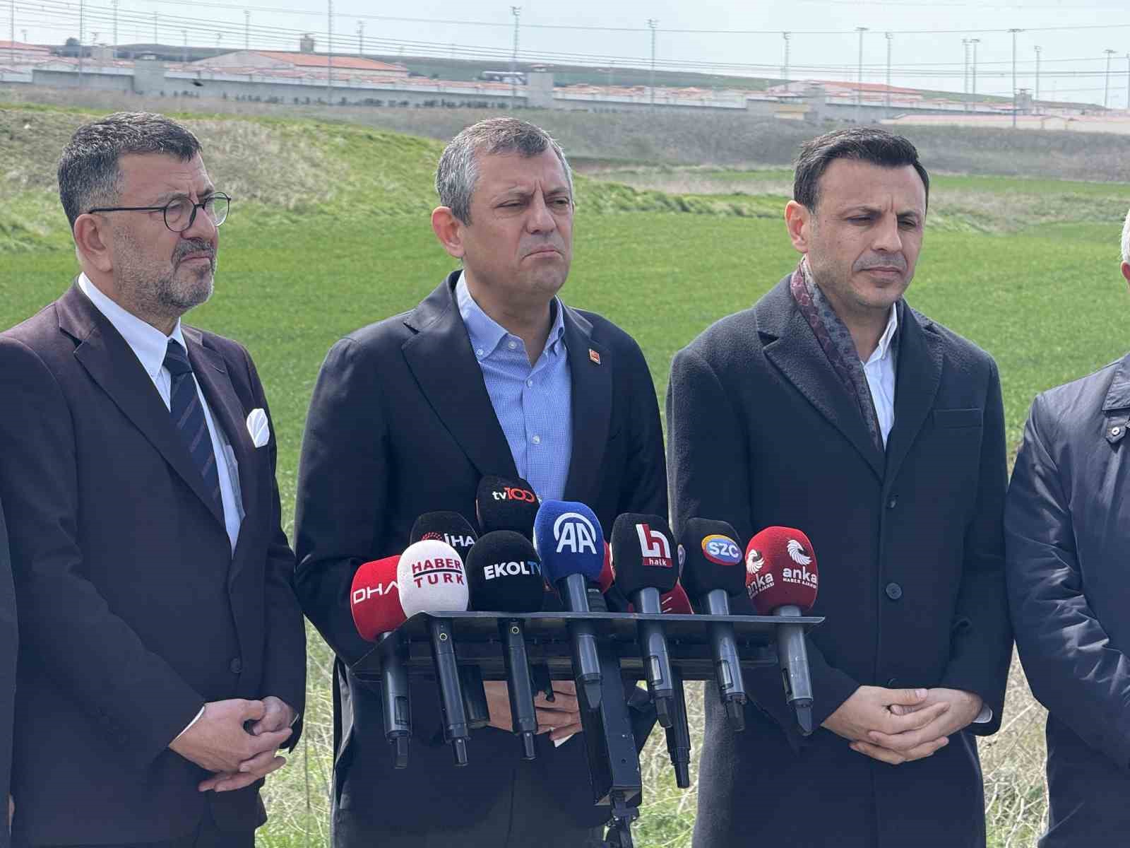 CHP Genel Başkanı Özel’den DEM Parti-Erdoğan görüşmesi yorumu
