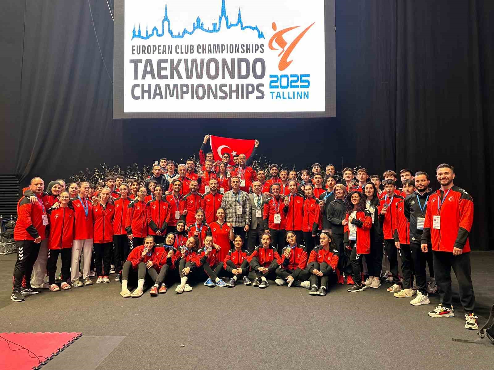 Genç Milli Taekwondo Takımı şampiyon oldu
