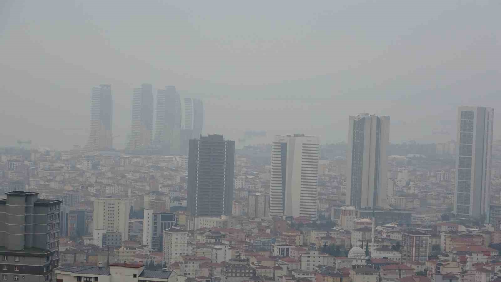 Anadolu Yakası’nın alçak kesimlerinde kirli hava etkili oldu
