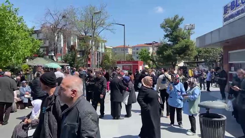 İstanbul’daki hastanelerde deprem paniği
