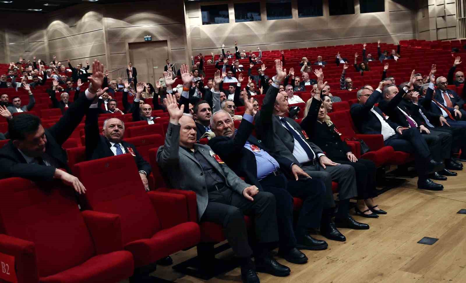 Galatasaray’da 1 Haziran 2025 - 31 Mayıs 2026 dönemi bütçesi kabul edildi

