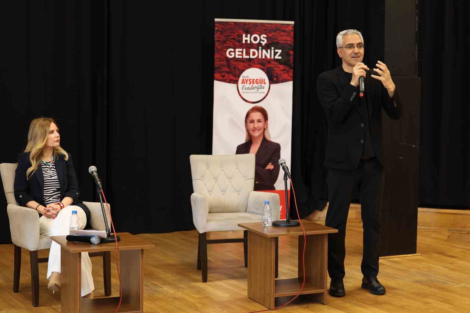 "Bakırköy Muhabbeti" anlamlı bir söyleşi ile devam etti
