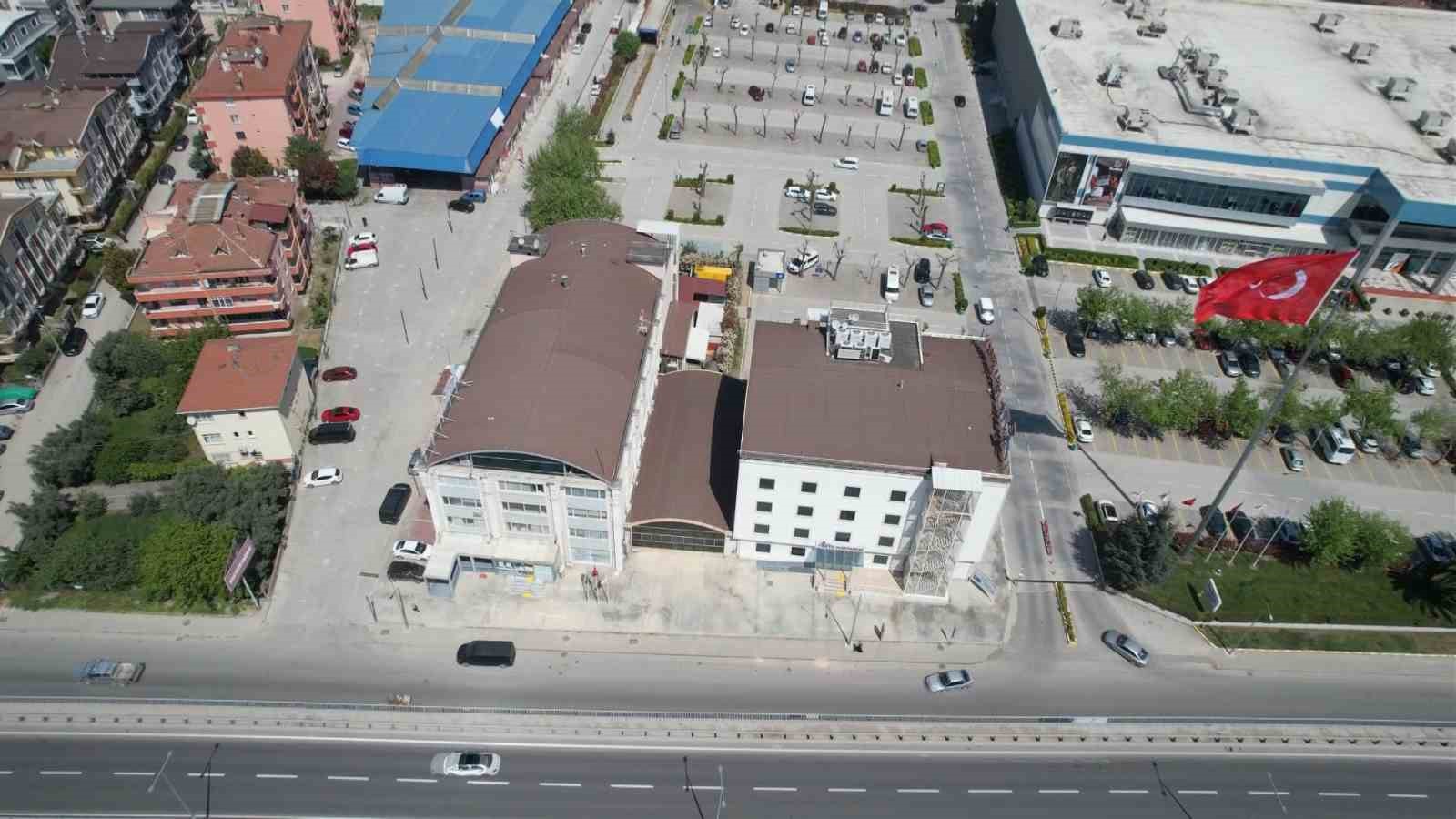 Yalova’daki özel hastanede deprem raporuna istinaden hasta kabulü durduruldu

