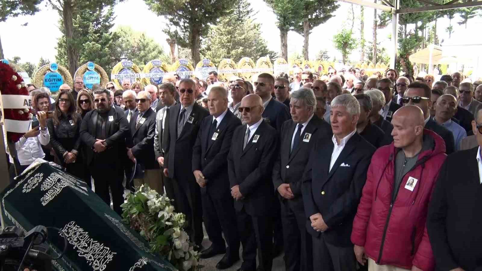 İş kadını Pınar Eczacıbaşı son yolculuğuna uğurlandı
