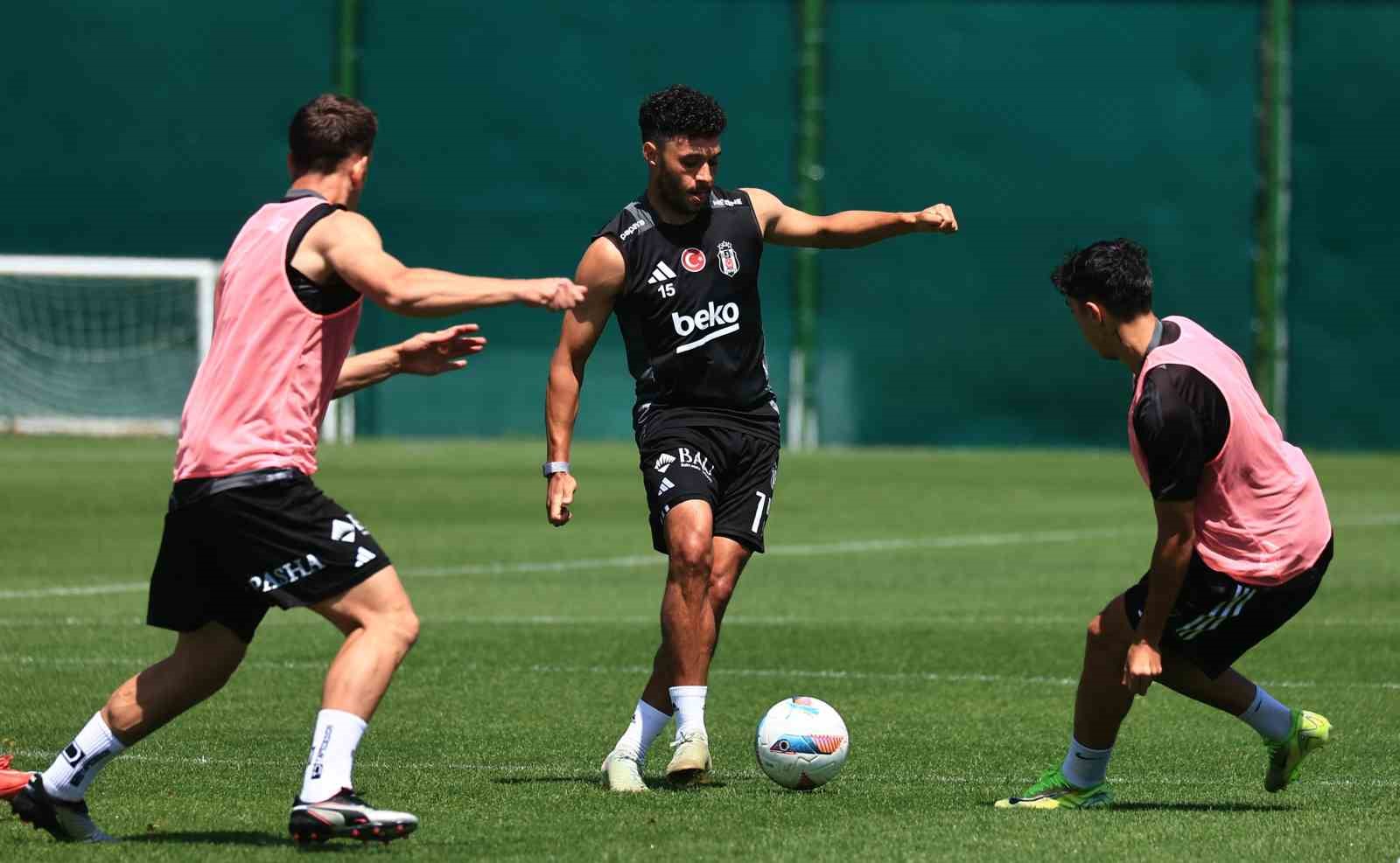 Beşiktaş, kondisyon ve taktik çalıştı
