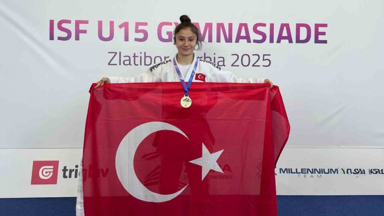 Semanur Yüksel olimpiyat yolunda emin adımlarla ilerliyor
