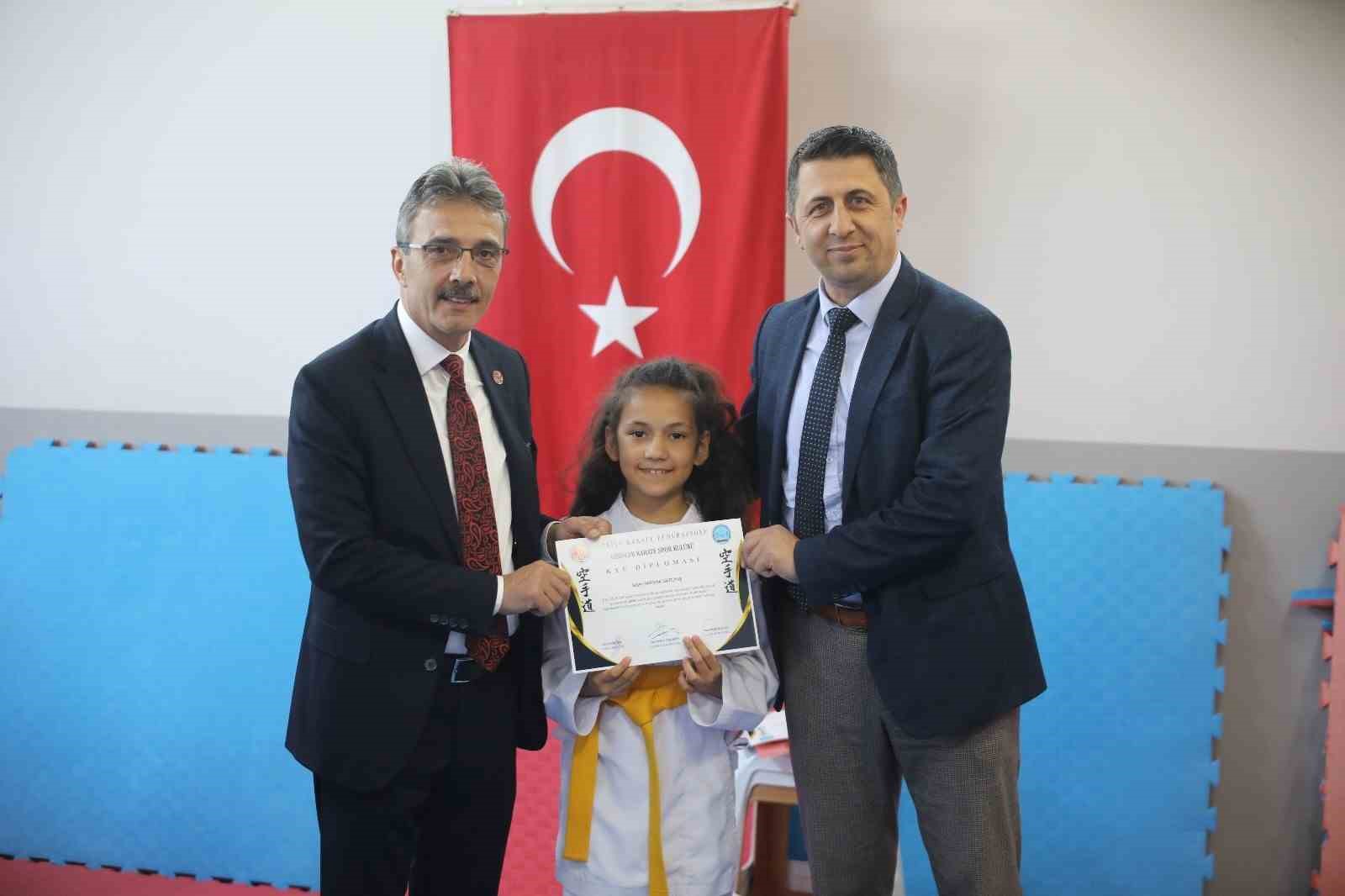 Başkan Dinç: "Çocuklarımız için en güzel aktivite spordur"
