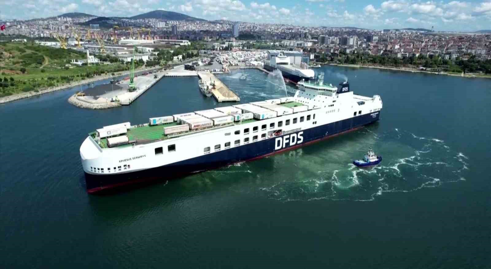 Türkiye ile İtalya arasında 10 bininci Ro-Ro seferi gerçekleştirildi
