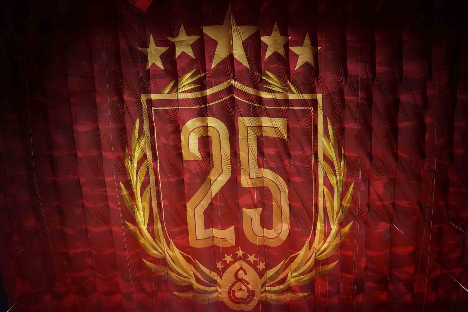 Galatasaray Süper Lig’de 25. kez şampiyon oldu
