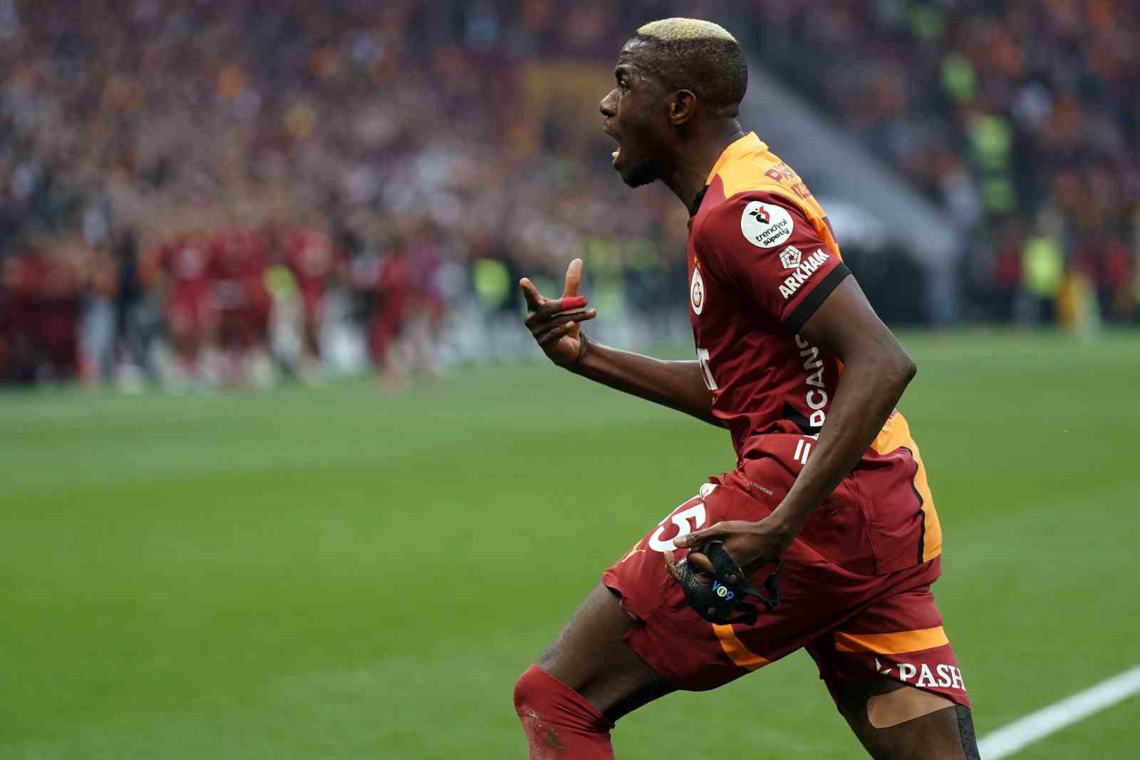 Victor Osimhen bu sezon 36. golünü attı
