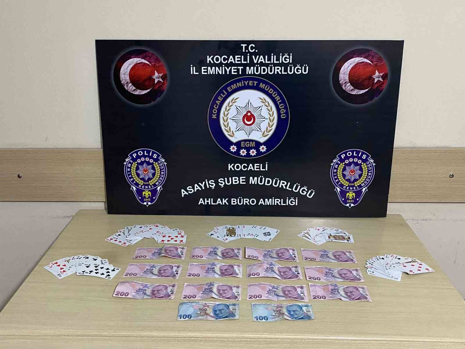 Kumar oynayan 9 kişiye 83 bin 223 TL ceza
