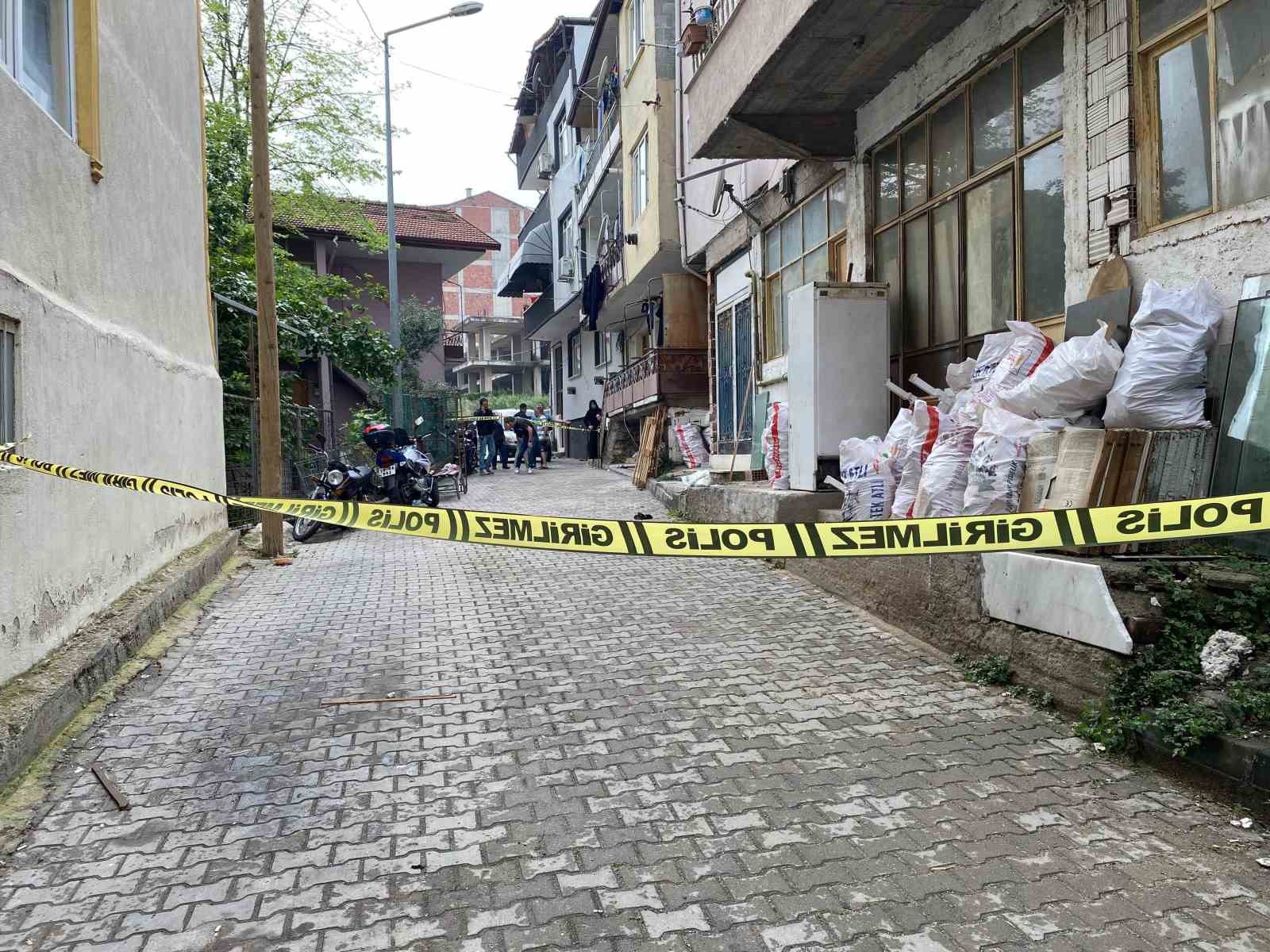 Ağabeyi tarafından vurulan şahıs son yolculuğuna uğurlandı
