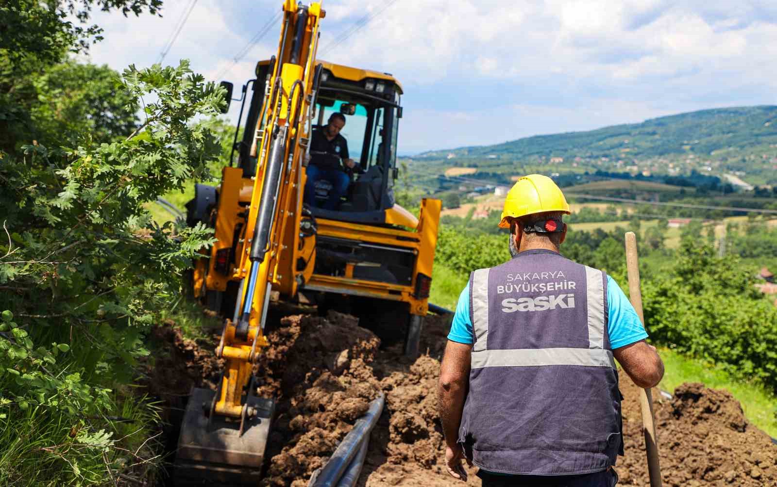 Hendek’in iki mahallesine 3 bin metrelik güçlü altyapı ile kesintisiz içme suyu
