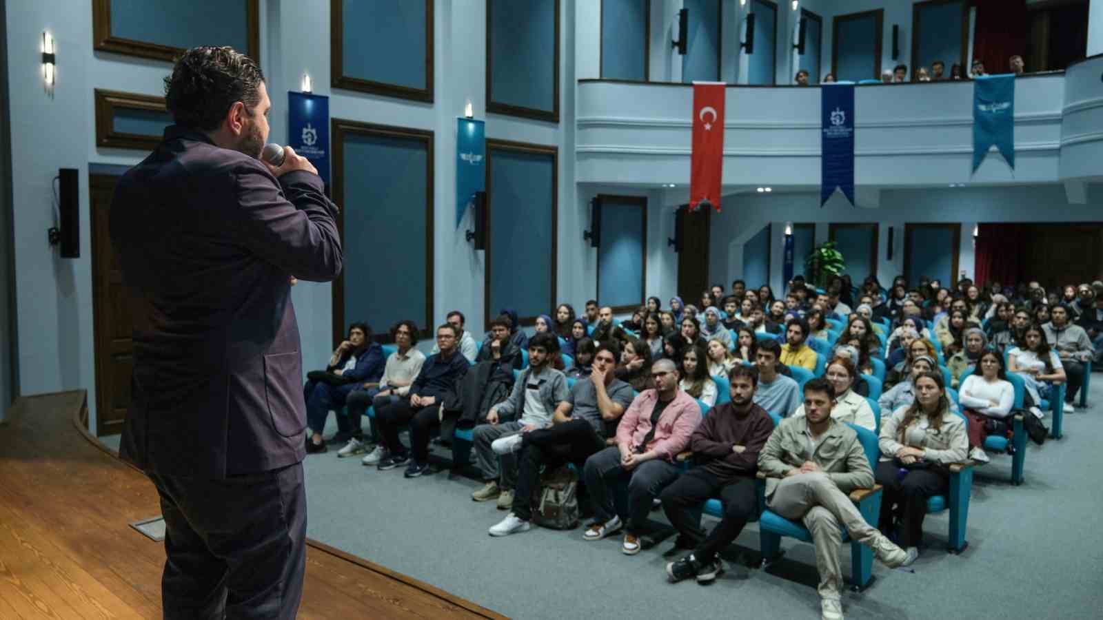 Gençler hayal kapılarını "Kılavuz Kariyer" ile aralayacak
