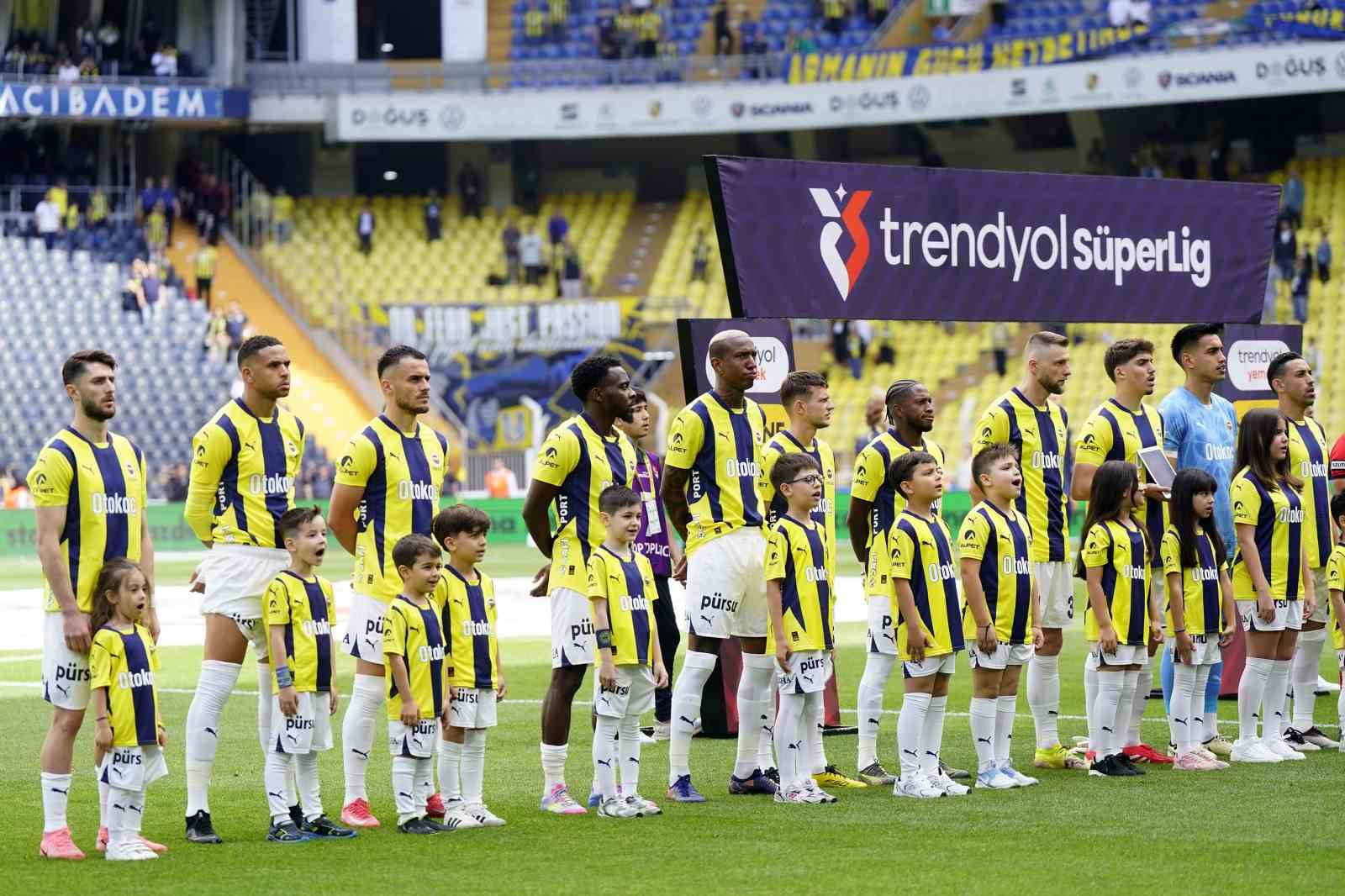 Jose Mourinho’dan, Konyaspor karşısında 7 değişiklik
