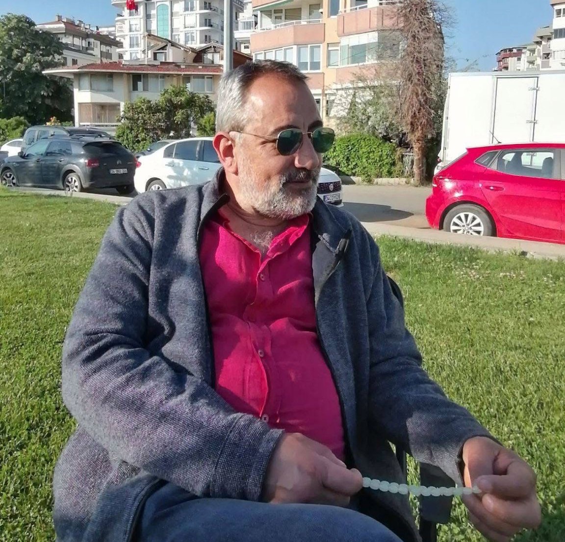 Maltepe’de önce yumruk attı daha sonra kalp masajı yaptı
