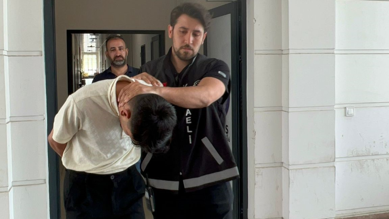 950 bin TL’lik vurgun yapan sahte polis yakalandı