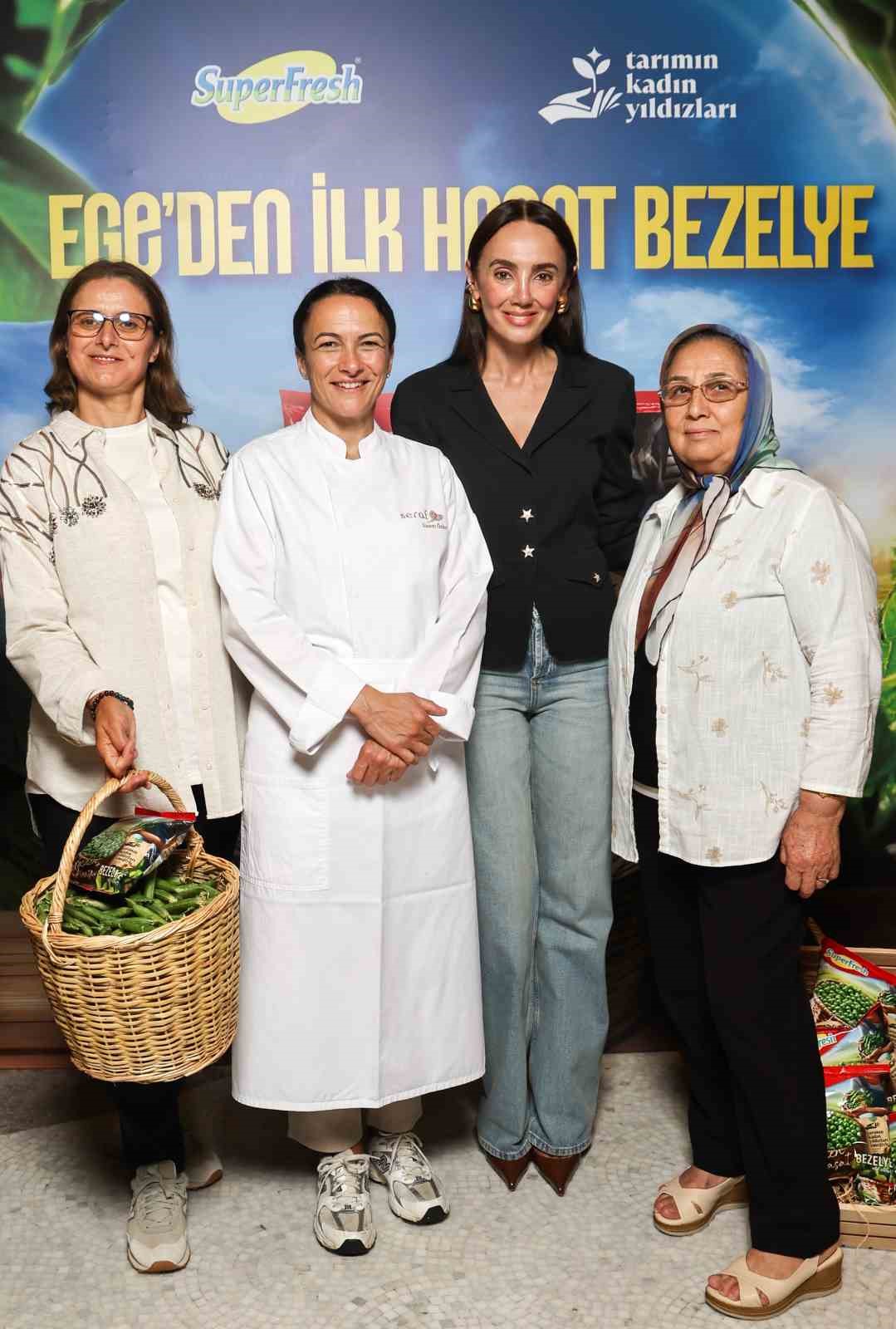 SuperFresh’ten kadın gücüyle sofralara: Ege’den hasat bezelye Michelin tavsiyeli restoran menüsünde
