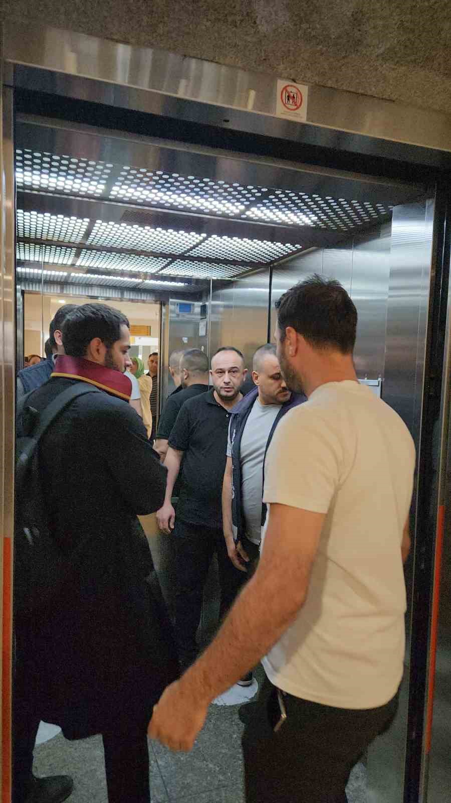 Dolandırıcı avukatı yazım hatası ele verdi, adliyede yapılan operasyonla tutuklandı
