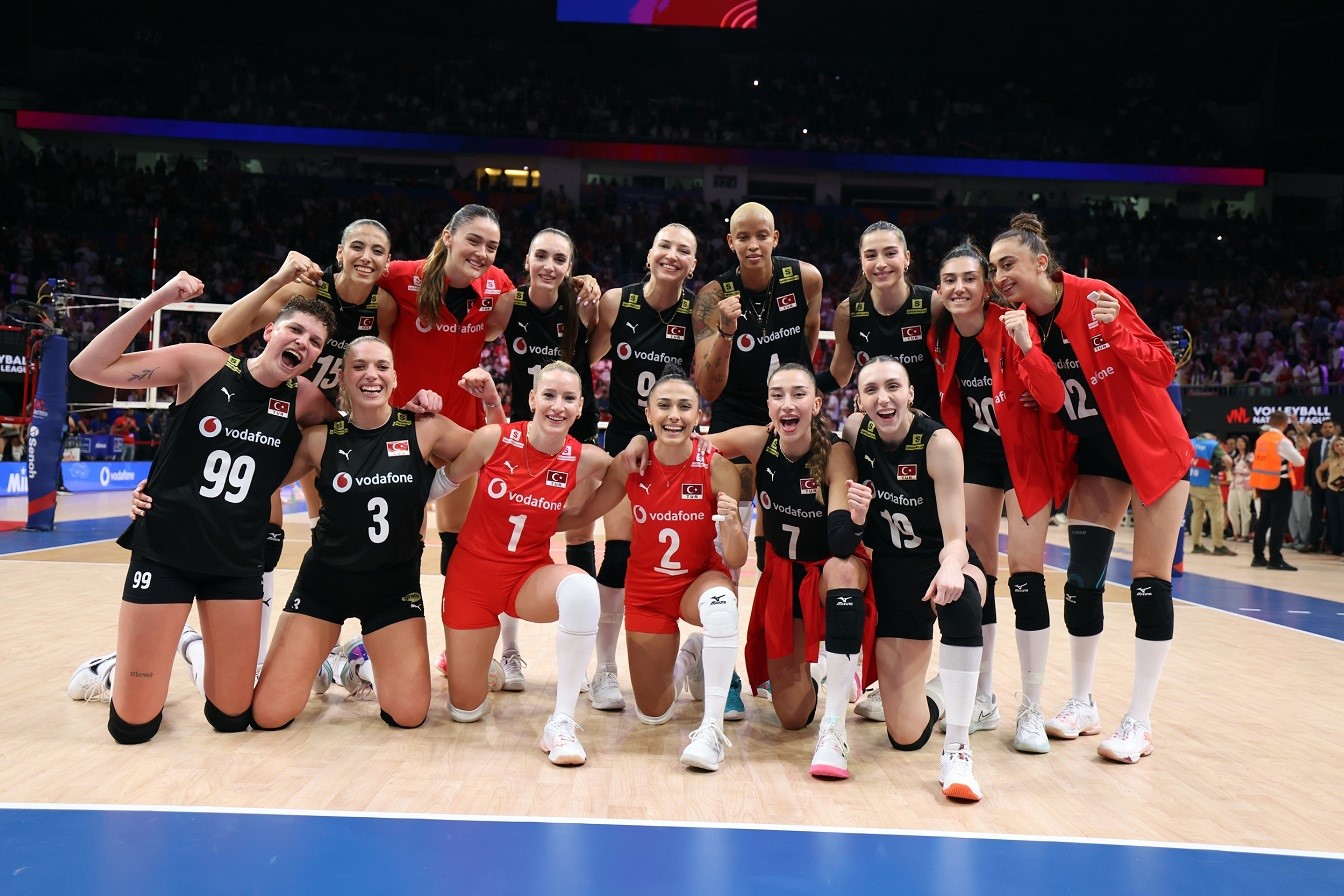 A Milli Kadın Voleybol Takımı, kayıpsız devam ediyor