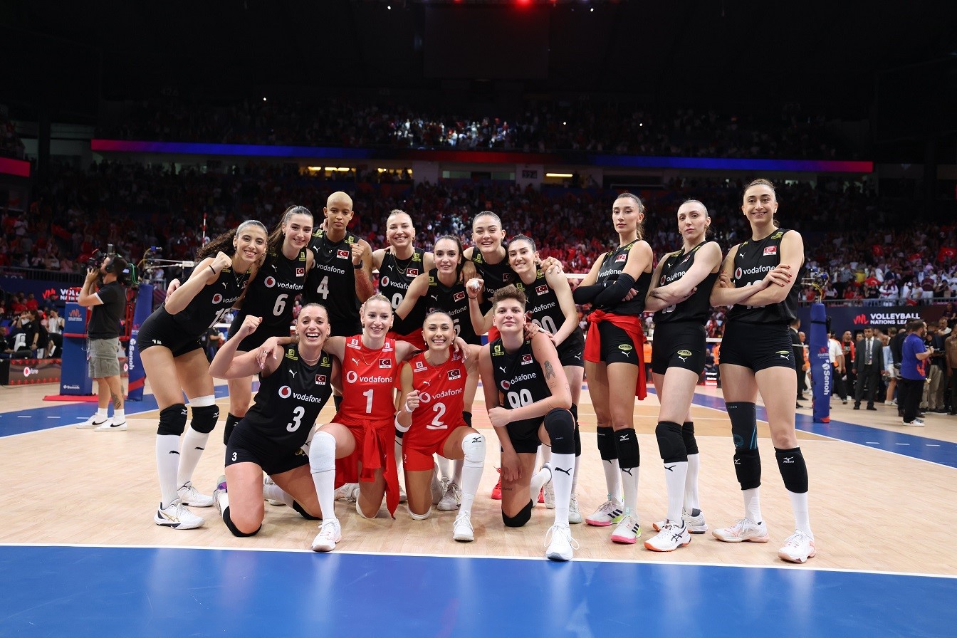 A Milli Kadın Voleybol Takımı, Milletler Ligi’nde 7’de 7 yaptı
