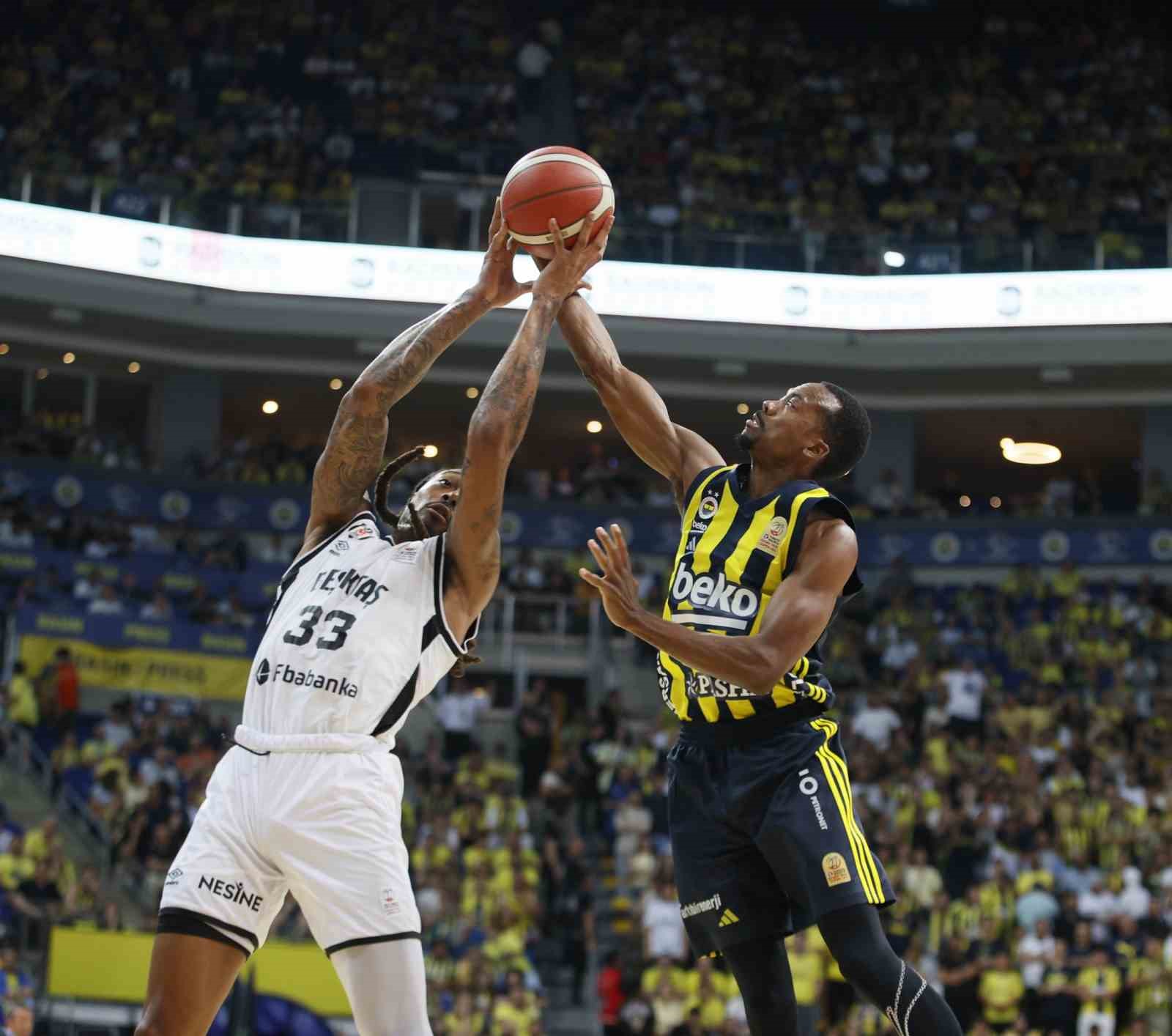 Basketbol Süper Ligi’nde şampiyon Fenerbahçe
