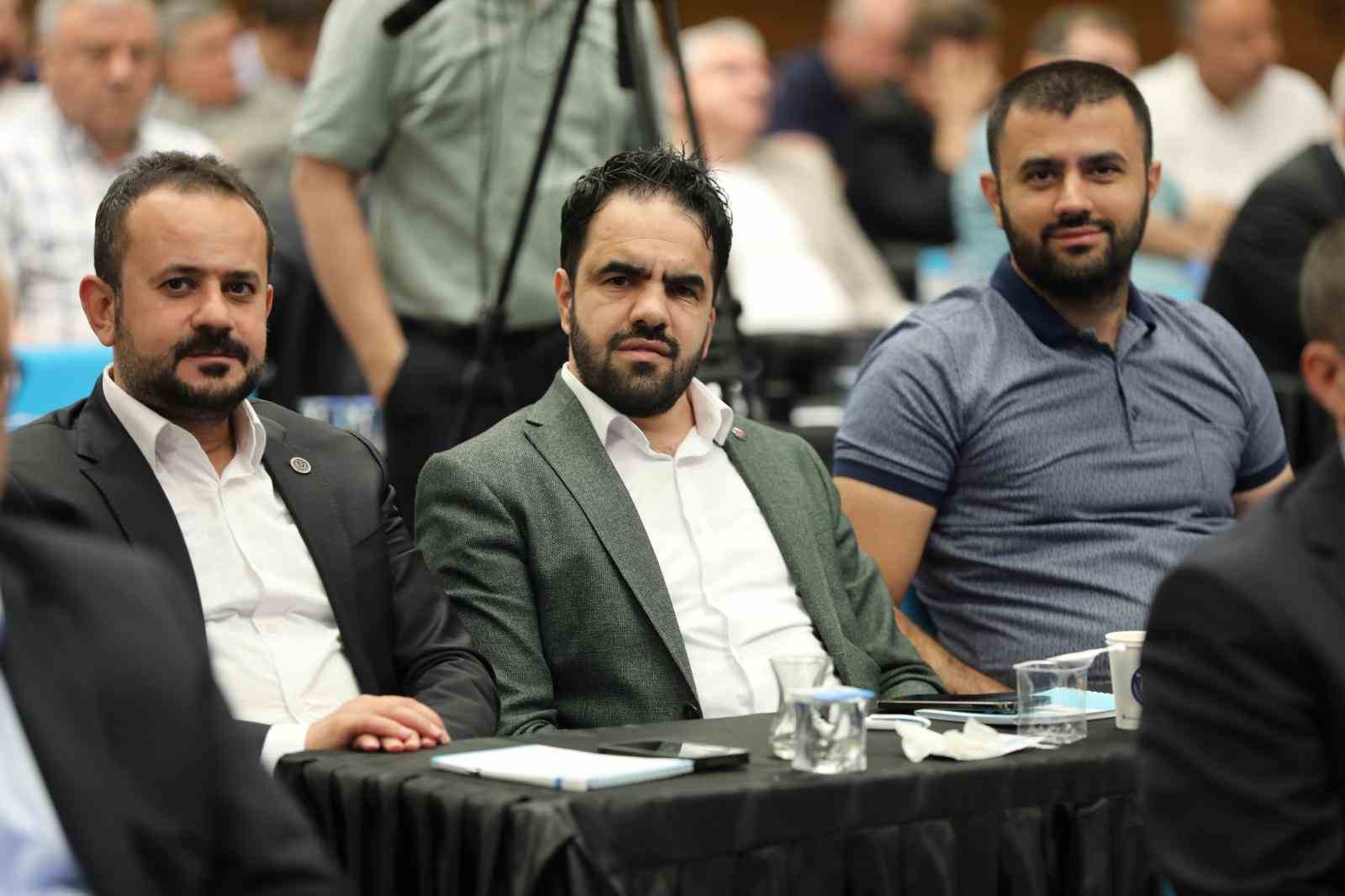 Özer, "Yalova’daki kamu çalışanlarının sorun ve taleplerini ilettik"
