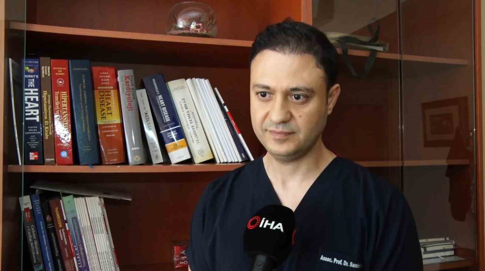 Uzmanlar uyarıyor: "Sıcaklıkların anormal derecede artmasıyla kalp krizleri artabiliyor"
