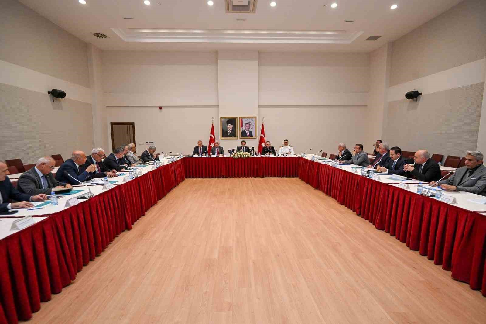 Valisi Aktaş: "Suriye’ye gönüllü dönüşler devam ediyor"