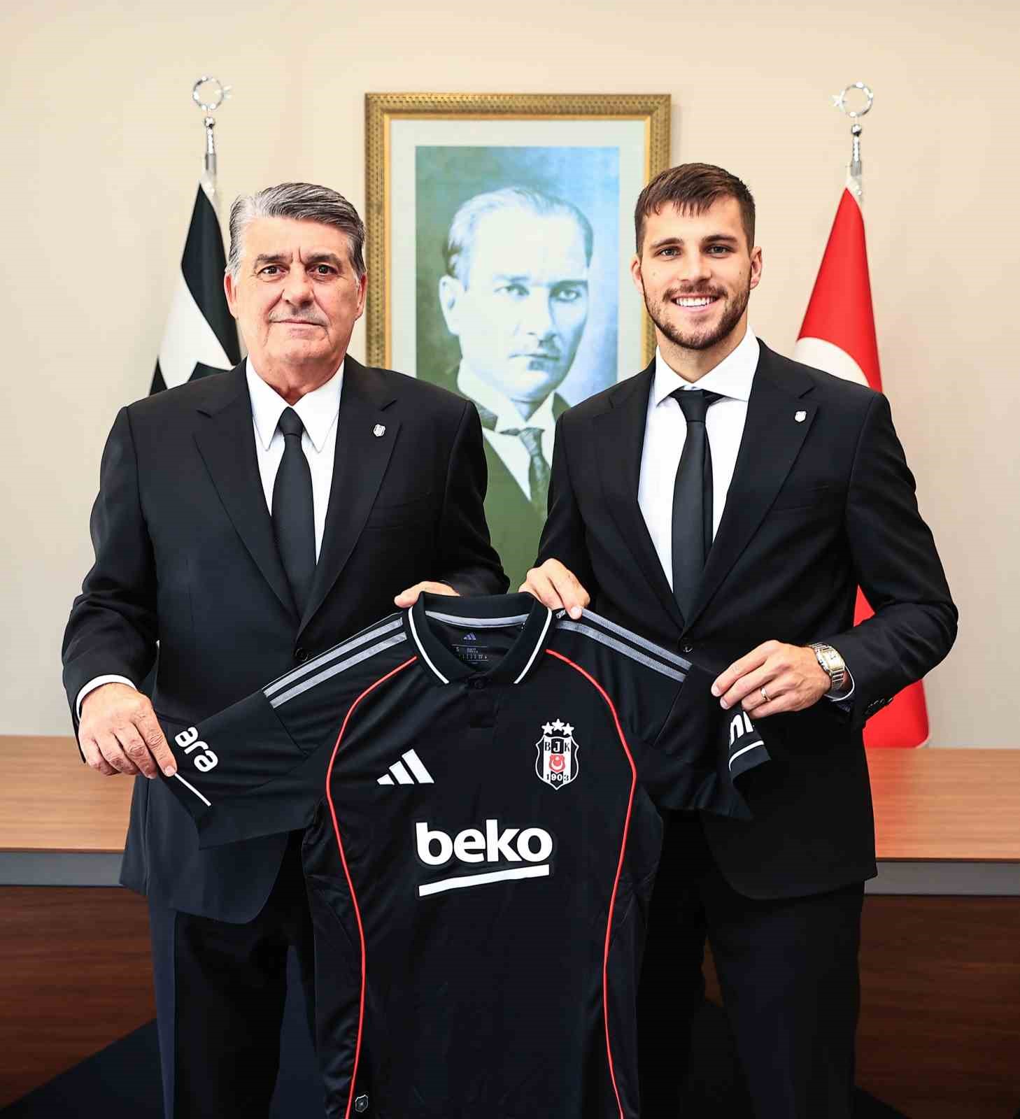 Serdal Adalı, David Jurasek’le buluştu
