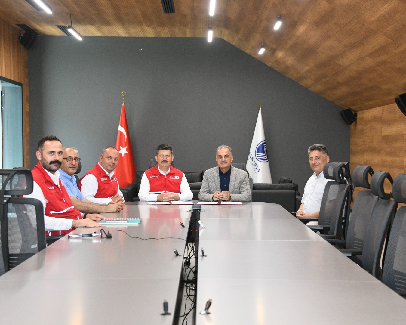 Sakarya Üniversitesi ile Kızılay arasında afet eğitimi protokolü
